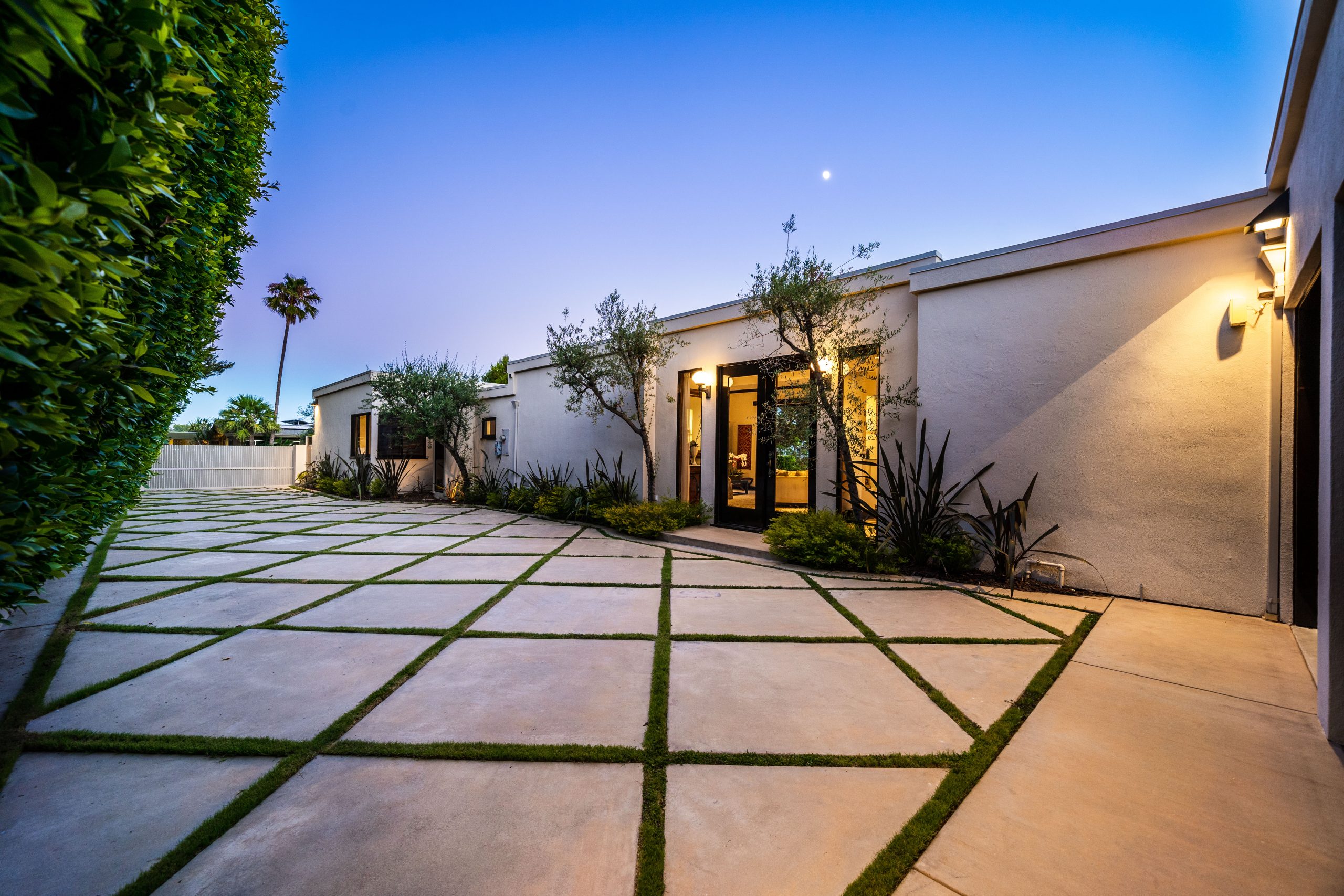 Carla Ridge Road 1489 Carla Ridge, Beverly Hills, 90210 - LA Californian Estates